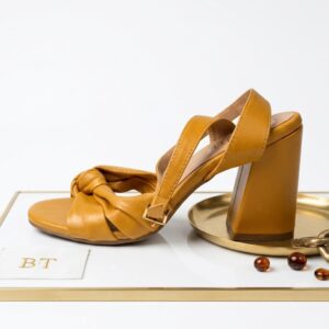 Sandalia Alana Woven Heel - Mostaza